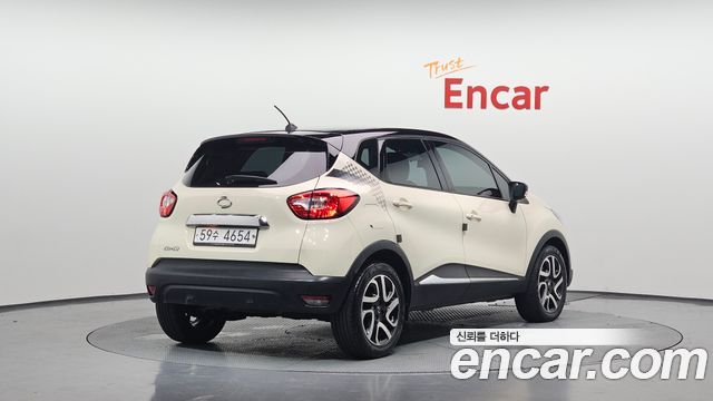 Renault Korea QM3 RE 2015 — фото 2