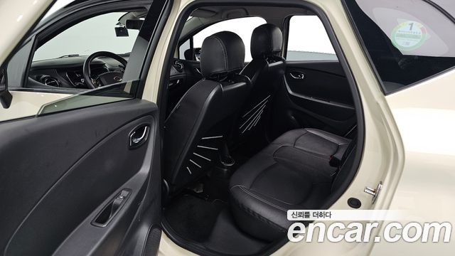 Renault Korea QM3 RE 2015 — фото 12