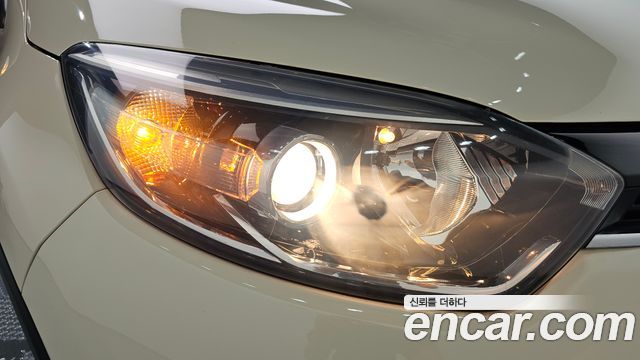 Renault Korea QM3 RE 2015 — фото 22