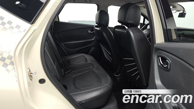 Renault Korea QM3 RE 2015 — фото 26