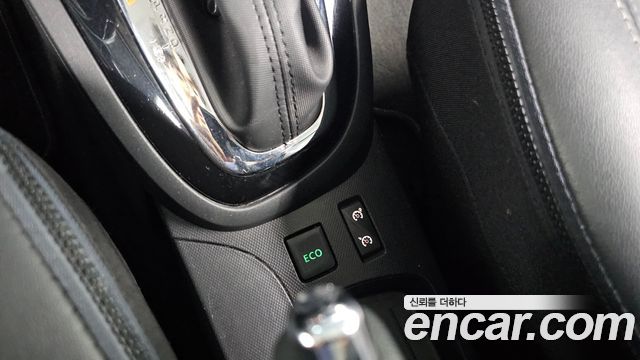 Renault Korea QM3 RE 2015 — фото 28