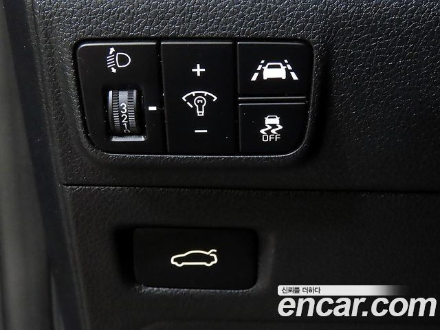 Kia K5 (III) 2.0 Noblesse 2021 — фото 18