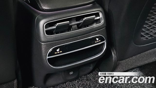 Genesis GV70 2.5T Gasoline 2WD 2023 — фото 36