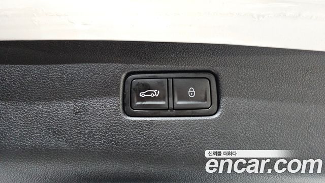 Genesis GV70 2.5T Gasoline 2WD 2023 — фото 37