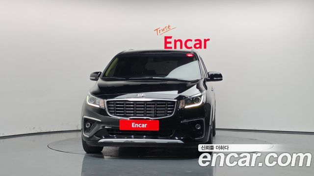 Kia Carnival 9-Seater Prstige 2019 — фото 3