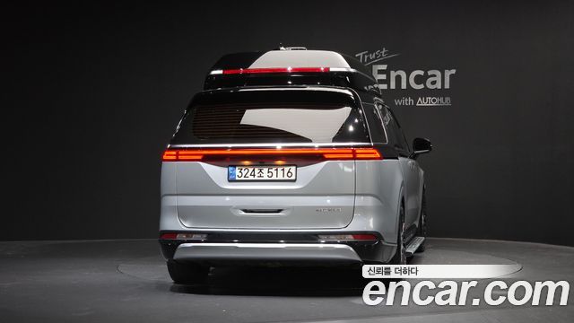 Kia Carnival (IV) Gasoline 9-seater Limousine(Special vehicle) 2021 — фото 4