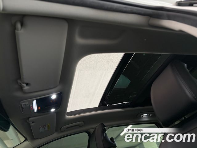 Kia Sportage (V) Diesel 2.0 2WD Signature Gravity 2022 — фото 9