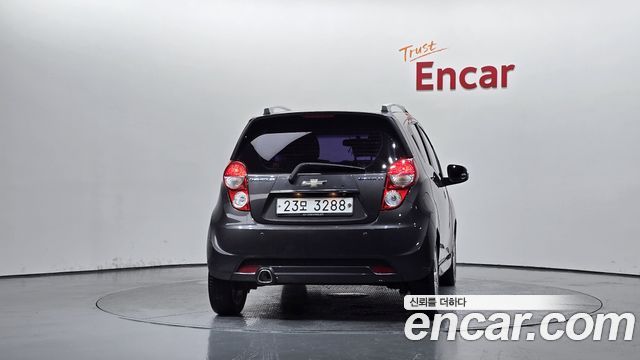 Chevrolet Spark Spark S LT 2014 — фото 4