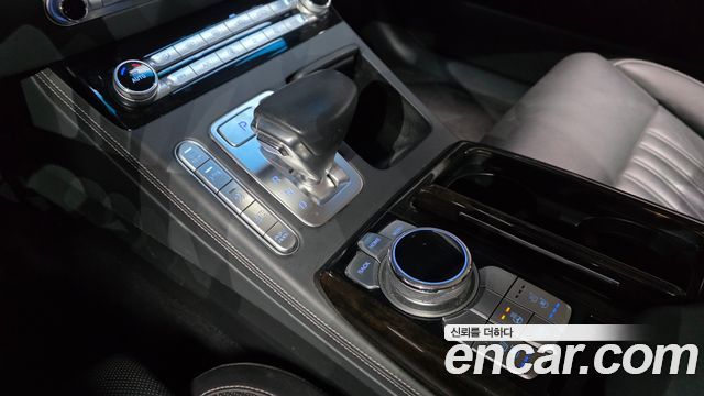 Genesis G90 3.8 AWD Luxury 2020 — фото 9