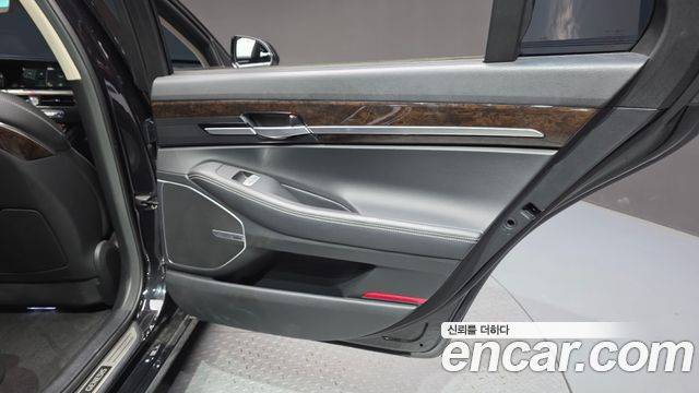 Genesis G90 3.8 AWD Luxury 2020 — фото 31