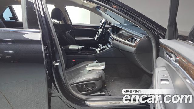 Genesis G90 3.8 AWD Luxury 2020 — фото 32