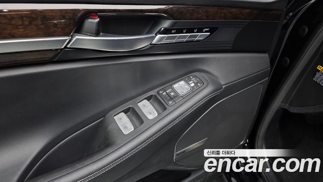 Genesis G90 3.8 AWD Luxury 2020 — фото 35