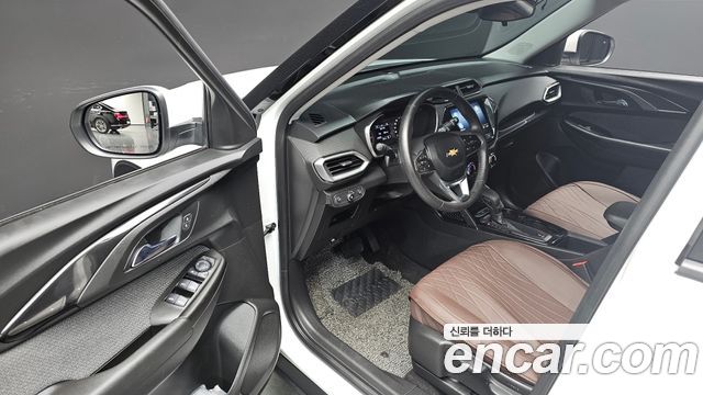 Chevrolet Trailblazer 1.2 Turbo 2WD LS 2021 — фото 11