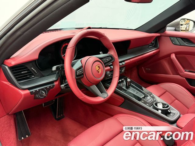 Porsche 911 (992) Carrera 4 GTS 2022 — фото 8