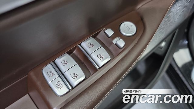 BMW 7 Series (G11) M760Li xDrive 2018 — фото 13