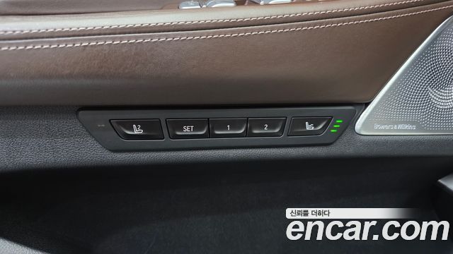 BMW 7 Series (G11) M760Li xDrive 2018 — фото 14