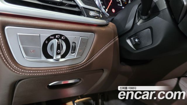 BMW 7 Series (G11) M760Li xDrive 2018 — фото 15