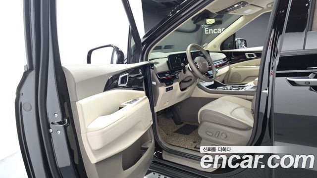Kia Carnival (IV) HEV 7-Seater Hi Limousine Signature 2025 — фото 10