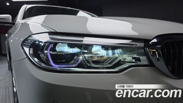 BMW 5 Series (G30) 530i xDrive Luxury Plus 2018 — фото 28