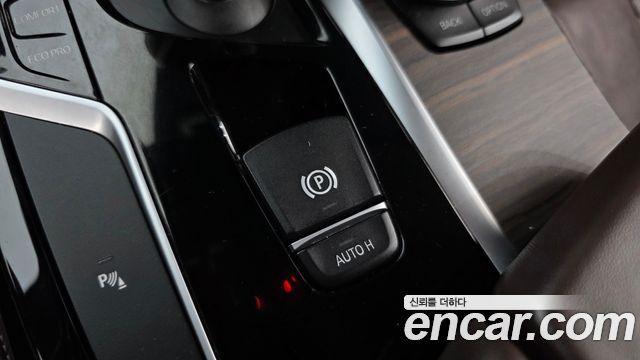 BMW 5 Series (G30) 530i xDrive Luxury Plus 2018 — фото 37