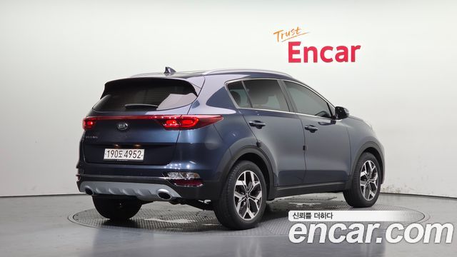 Kia Sportage The Bold Diesel 2.0 2WD Prestige 2021 — фото 2