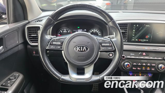Kia Sportage The Bold Diesel 2.0 2WD Prestige 2021 — фото 12