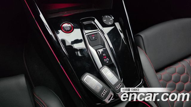 Audi RS3 (8Y) 2.5 TFSI Quattro 2025 — фото 9
