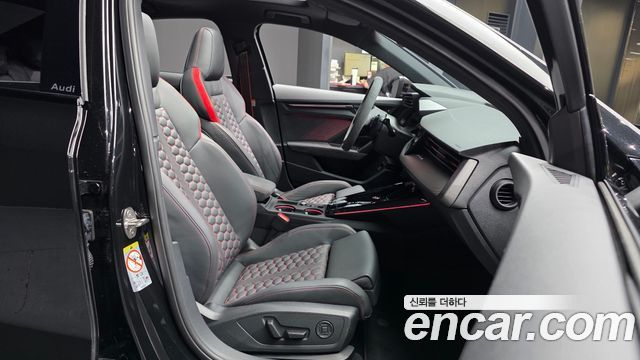 Audi RS3 (8Y) 2.5 TFSI Quattro 2025 — фото 11