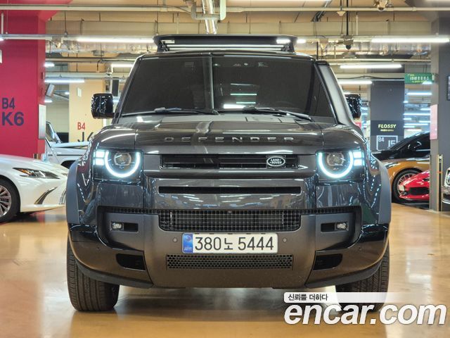 Land Rover Defender (L663) 110 D300 X-Dynamic HSE 2026 — фото 2