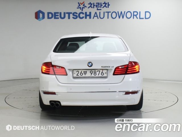 BMW 5 Series (F10) 520d Luxury 2014 — фото 4