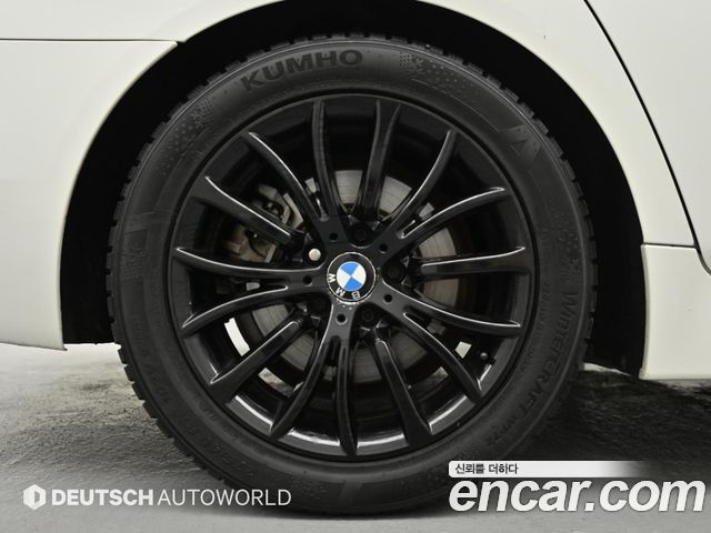 BMW 5 Series (F10) 520d Luxury 2014 — фото 5