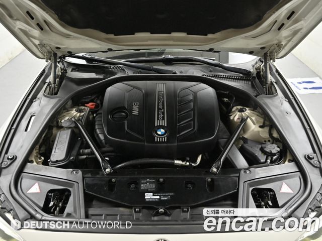 BMW 5 Series (F10) 520d Luxury 2014 — фото 6