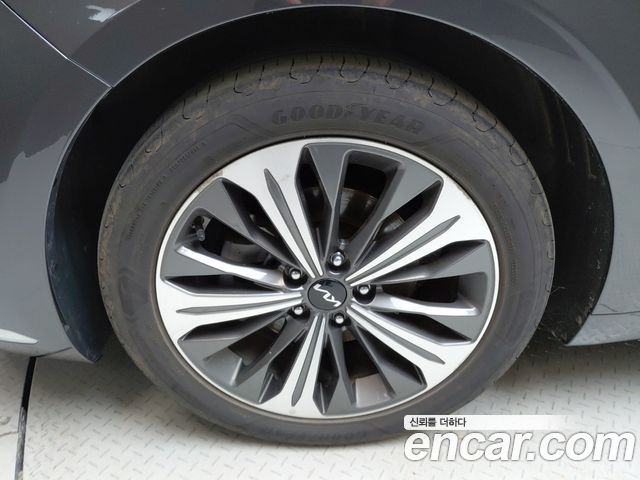 Kia K8 Hybrid Signature 2023 — фото 5