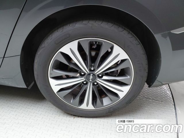 Kia K8 Hybrid Signature 2023 — фото 21