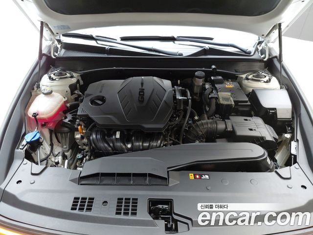 Hyundai Grandeur (GN7) 2,5 Gasoline 2WD Premium 2023 — фото 6