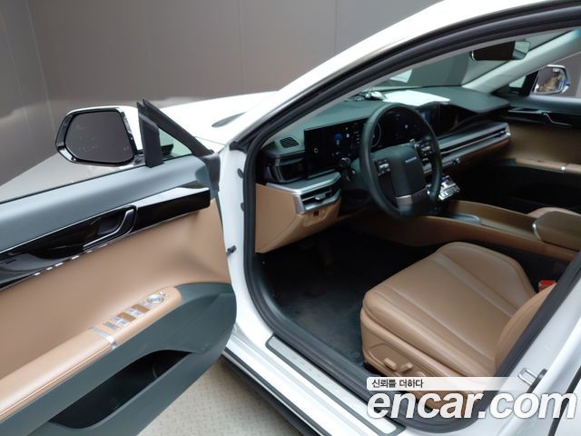 Hyundai Grandeur (GN7) 2,5 Gasoline 2WD Premium 2023 — фото 10