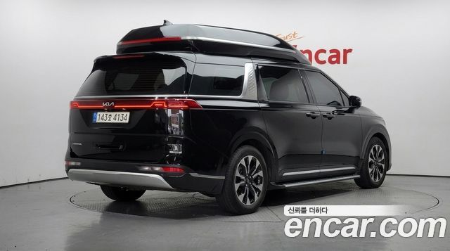 Kia Carnival (IV) Diesel 9-Seater Hi-Limousine Signature 2023 — фото 2