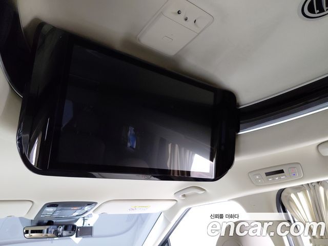 Kia Carnival (IV) Diesel 9-Seater Hi-Limousine Signature 2023 — фото 17