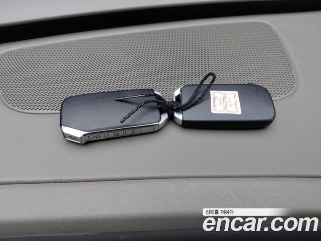 Kia Carnival (IV) Diesel 9-Seater Hi-Limousine Signature 2023 — фото 18