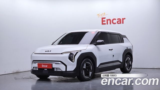 Kia EV3 Long Range 2WD AIr 2025 — фото 1