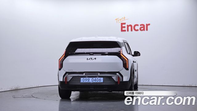 Kia EV3 Long Range 2WD AIr 2025 — фото 4