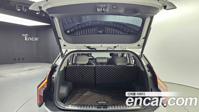 Kia EV3 Long Range 2WD AIr 2025 — фото 20