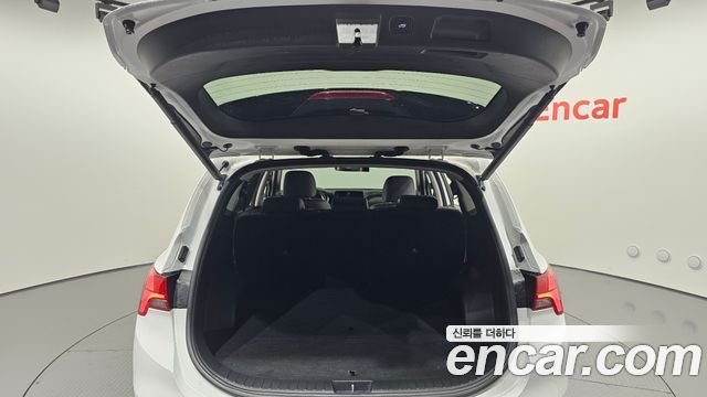 Hyundai Santa Fe HEV 1.6 2WD Prestige Choice 2023 — фото 18