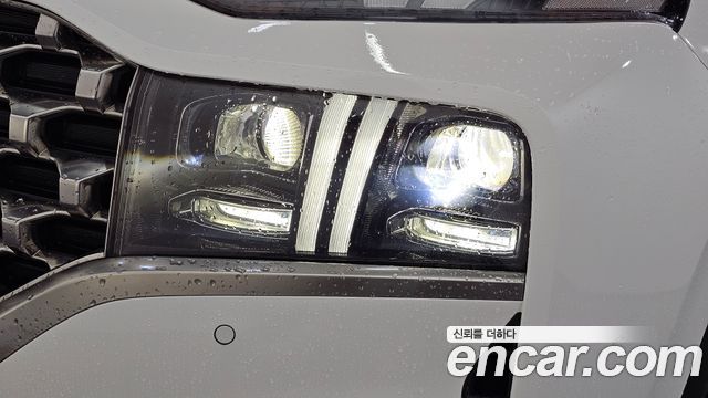 Hyundai Santa Fe HEV 1.6 2WD Prestige Choice 2023 — фото 22