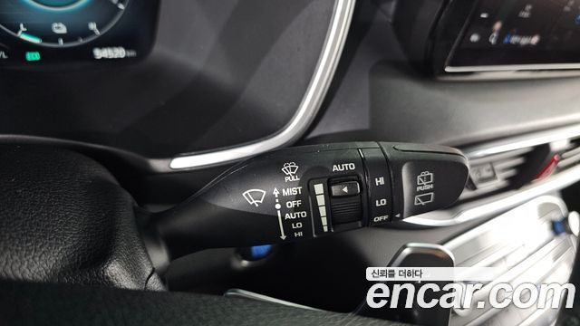Hyundai Santa Fe HEV 1.6 2WD Prestige Choice 2023 — фото 27