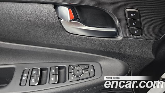 Hyundai Santa Fe HEV 1.6 2WD Prestige Choice 2023 — фото 28