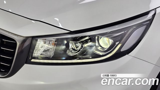 Kia Carnival 9-Seater Prstige 2019 — фото 22