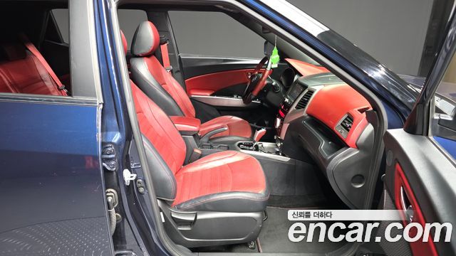 KG Mobility (SsangYong) Tivoli Diesel LX 4WD 2016 — фото 11