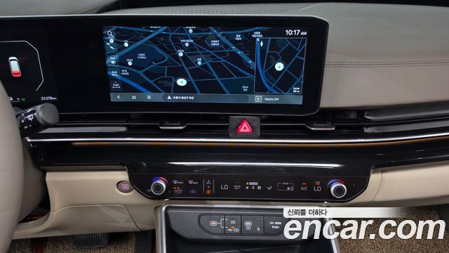 Kia Carnival (IV) HEV 9seater Signature 2024 — фото 12