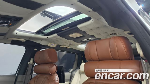 Kia Carnival (IV) HEV 9seater Signature 2024 — фото 16
